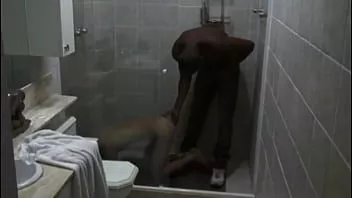 play Riu melo sendo amarrado e fodido no banheiro