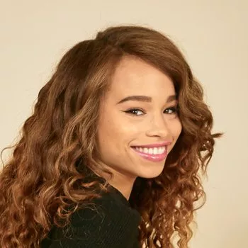 قناة Cecilia Lion
