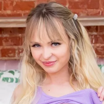 قناة Lilly Bell