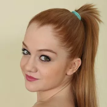 Pornostar Alex Ginger