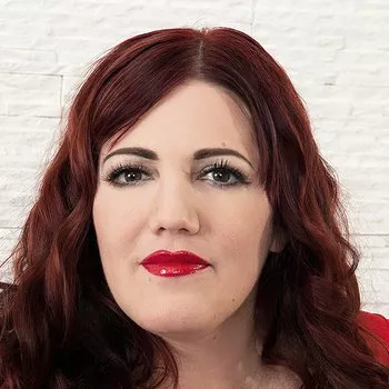 Pornstar Roxee Robinson