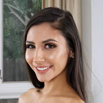 قناة Gianna Dior